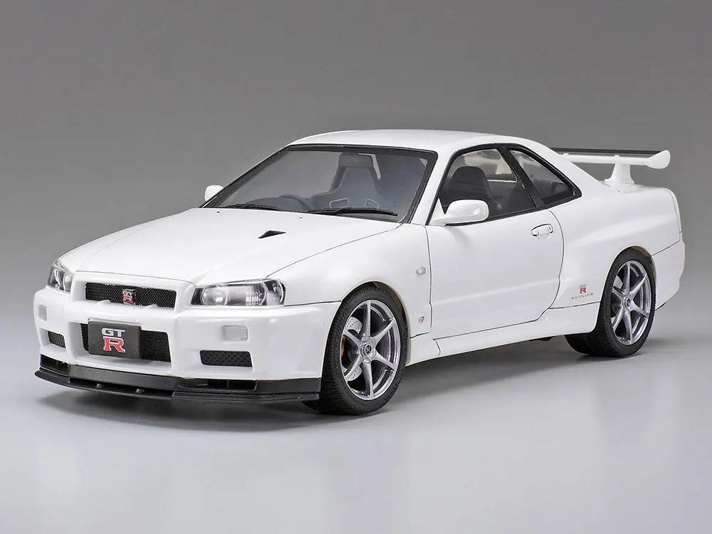 Tamiya 1:24 NISSAN SKYLINE GT-R V-spec II (R34) Plastic Model Kit
