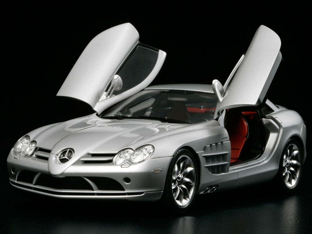 Tamiya 1/24 Mercedes-Benz SLR McLaren Plastic Model Kit Tamiya