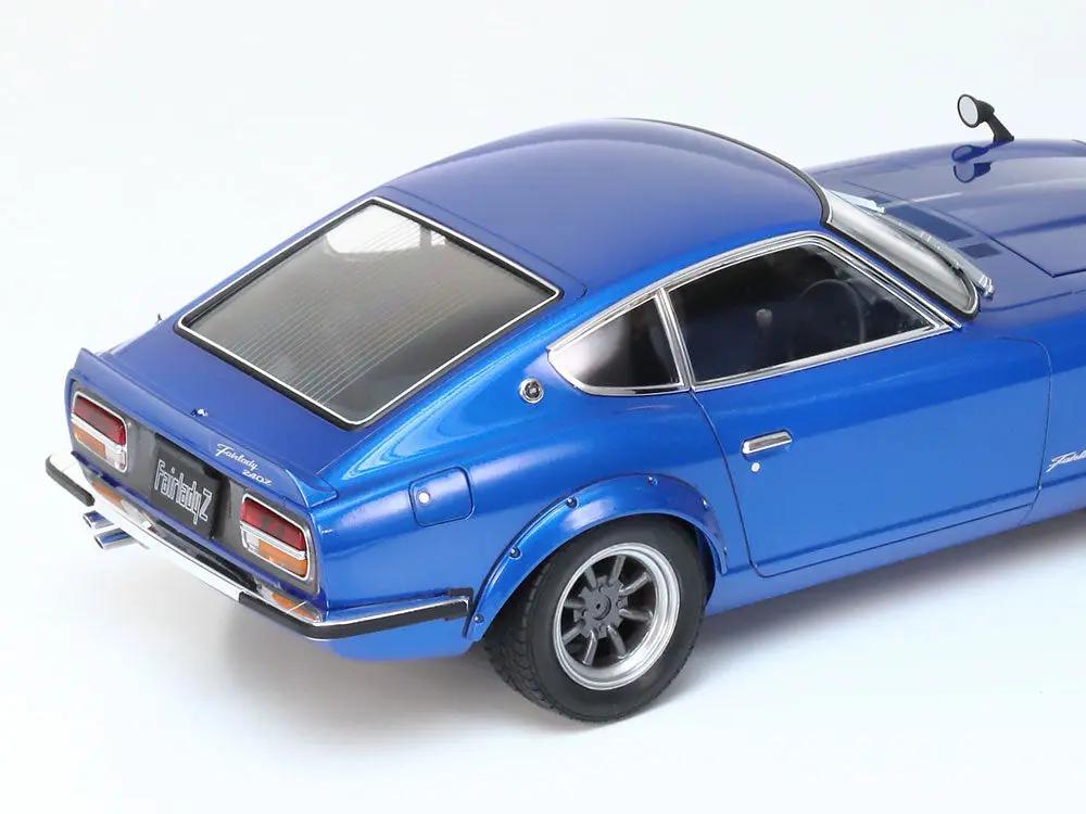 Tamiya 1:24 NISSAN FAIRLADY 240Z STREET-CUSTOM Plastic Model Kit