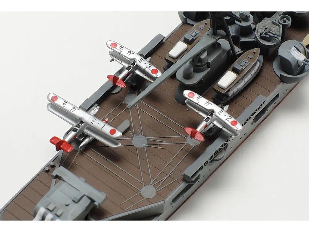 Tamiya 1:700 JAPANESE LIGHT CRUISER MOGAMI Plastic Model Kit