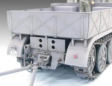 Tamiya 1:35 GERMAN 18 TON HEAVY HALF-TRACK "FAMO" Plastic Model Kit