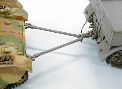 Tamiya 1:35 GERMAN 18 TON HEAVY HALF-TRACK "FAMO" Plastic Model Kit