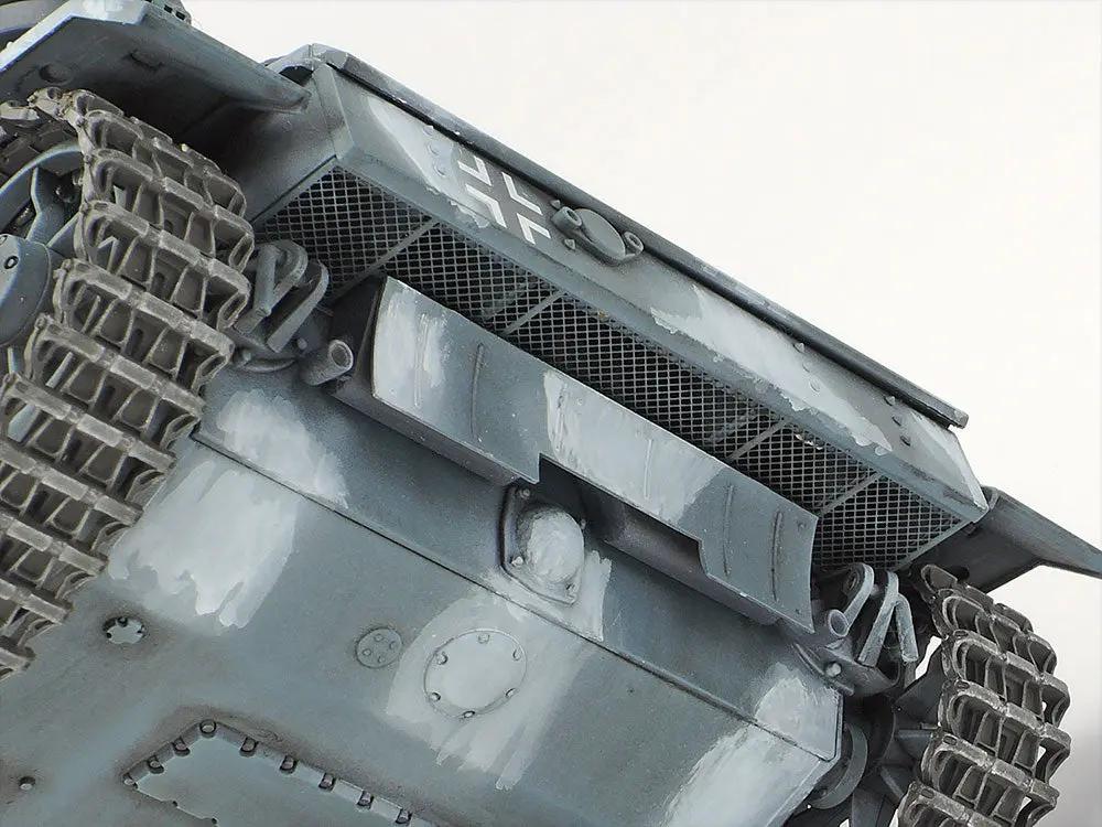 Tamiya 1:35 GERMAN PANZERKAMPFWAGEN III Ausf.N (Sd.Kfz.141/2) Plastic Model Kit