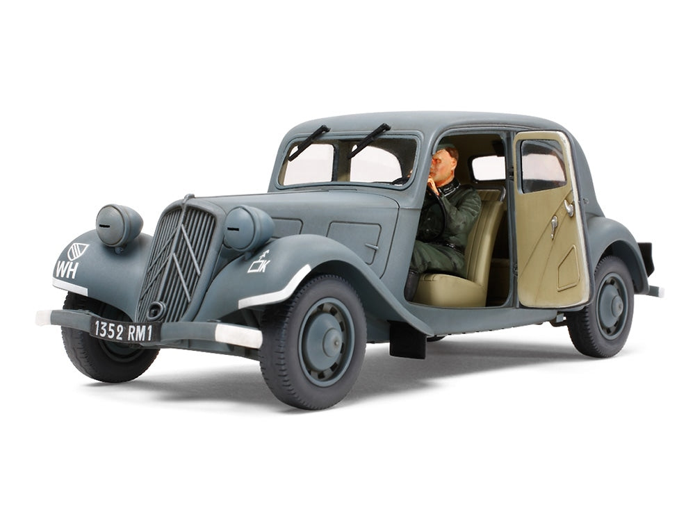 Tamiya 1:35 Citroen Traction 11CV Staff Car Plastic Model Kit Tamiya