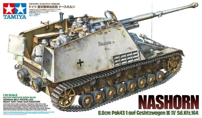 Tamiya 1:35 GERMAN SELF-PROPELLED HEAVY ANTI-TANK GUN NASHORN Plastic Model Kit