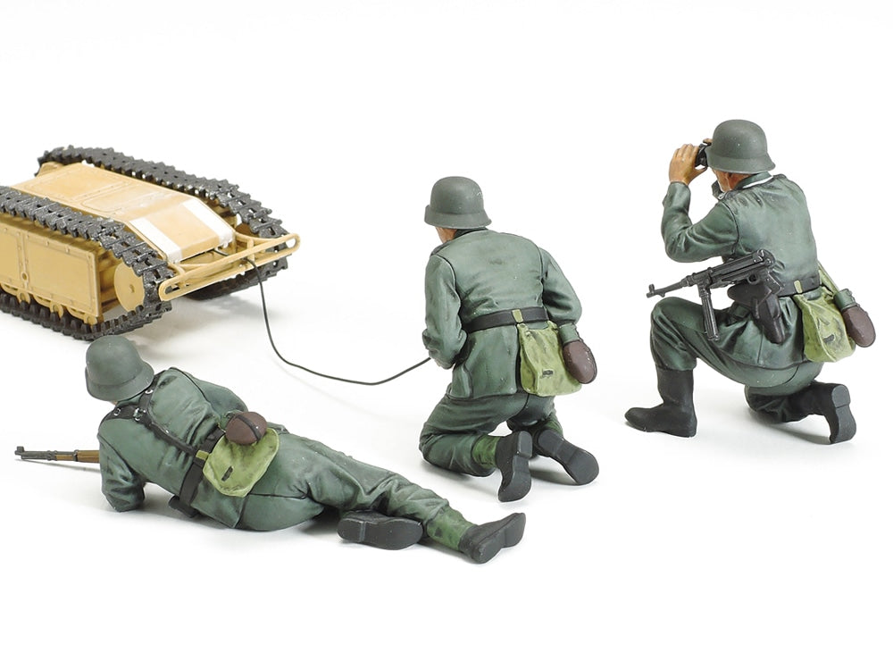 Tamiya 1:35 German Assault Pioneer Team & Goliath Set Plastic Model Kit Tamiya