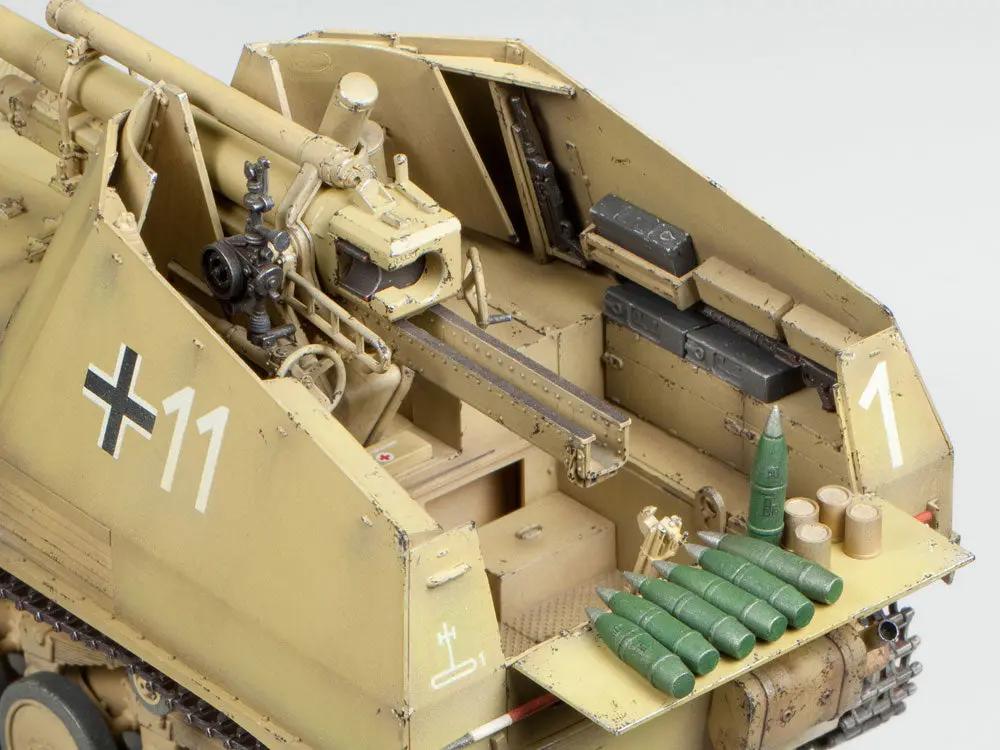 Tamiya 1:35 GERMAN SELF-PROPELLED HOWITZER WESPE "ITALIAN FRONT" Plastic Model Kit