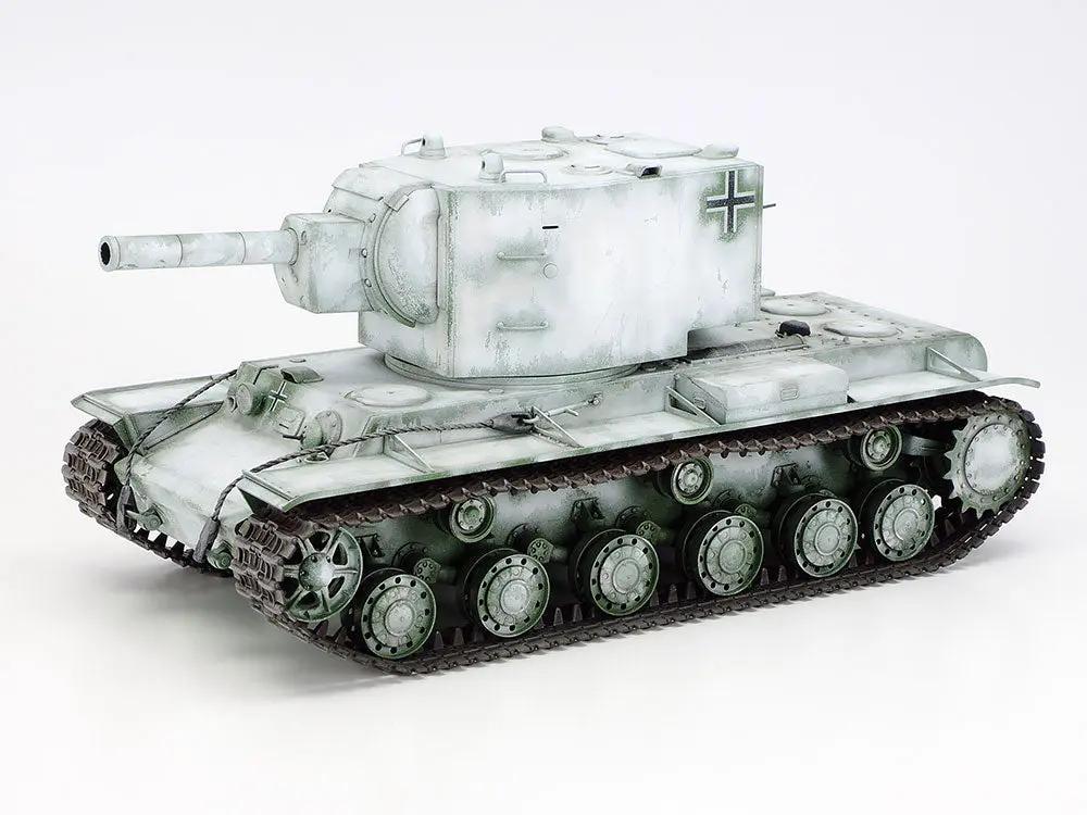 Tamiya 1:35 RUSSIAN HEAVY TANK KV-2 Plastic Model Kit