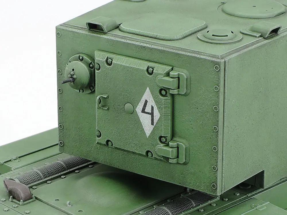 Tamiya 1:35 RUSSIAN HEAVY TANK KV-2 Plastic Model Kit