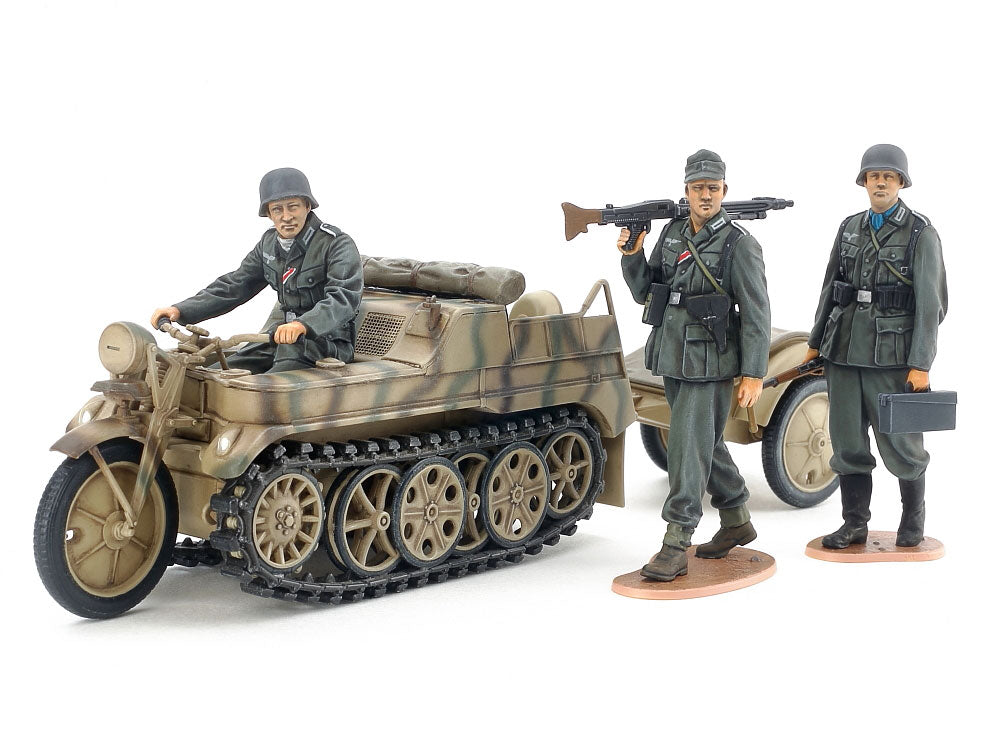 Tamiya 1:35 German Sd.Kfz.2 Kettenkraftrad Mid Production Plastic Model Kit Tamiya