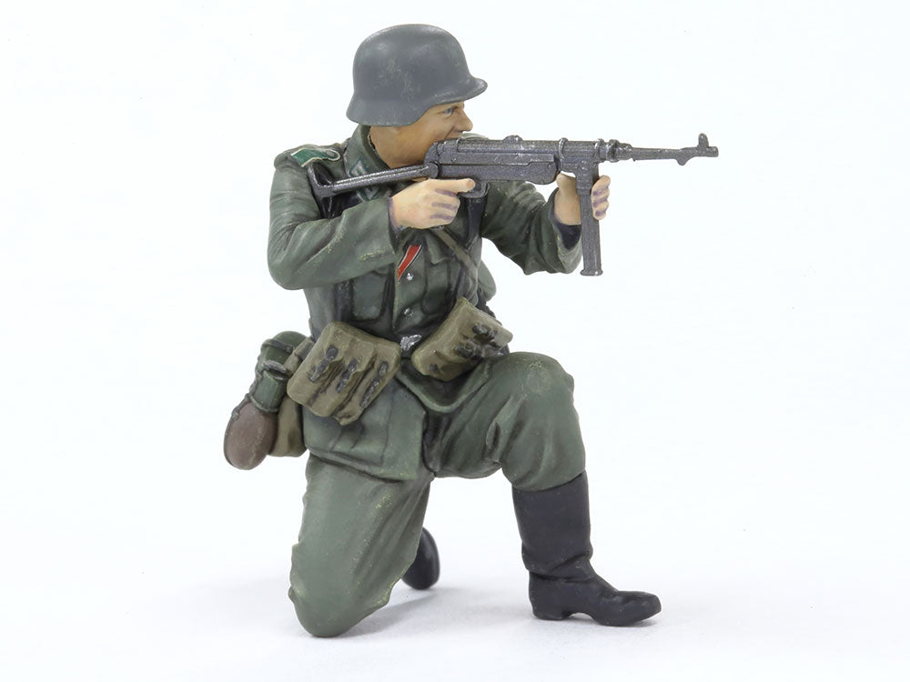 Tamiya 1:35 German Machine Gun Team Mid WWII Plastic Model Kit Tamiya