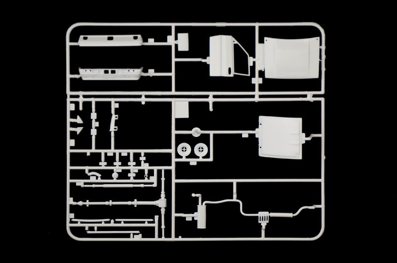 Italeri 1:24 LANCIA DELTA HF INTEGRALE Plastic Model Kit Italeri