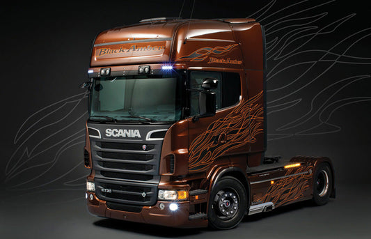 Italeri 1/24 SCANIA R730 ''BLACK AMBER'' Plastic Model Kit Italeri