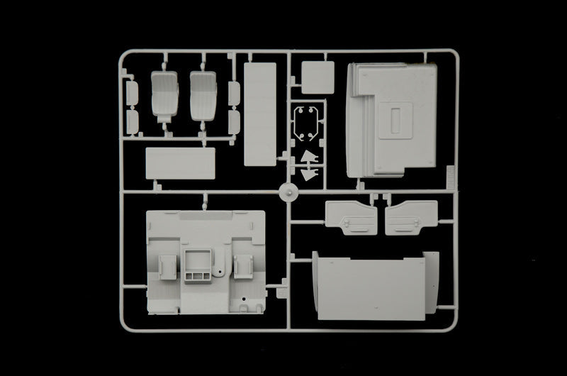 Italeri 1/24 MERCEDES-BENZ SK EUROCAB 6x4 Plastic Model Kit Italeri