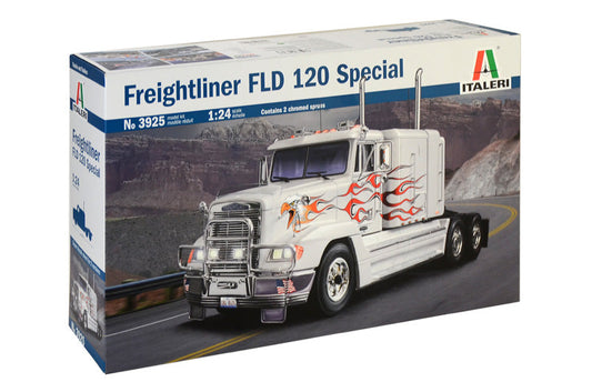 Italeri 1/24 FREIGHTLINER FLD 120 SPECIAL Plastic Model Kit Italeri