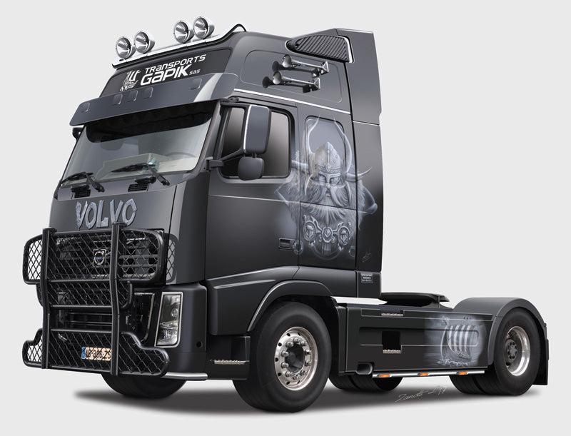 Italeri 1/24 VOLVO F16 GLOBETROTTER Plastic Model Kit&nbsp; Italeri