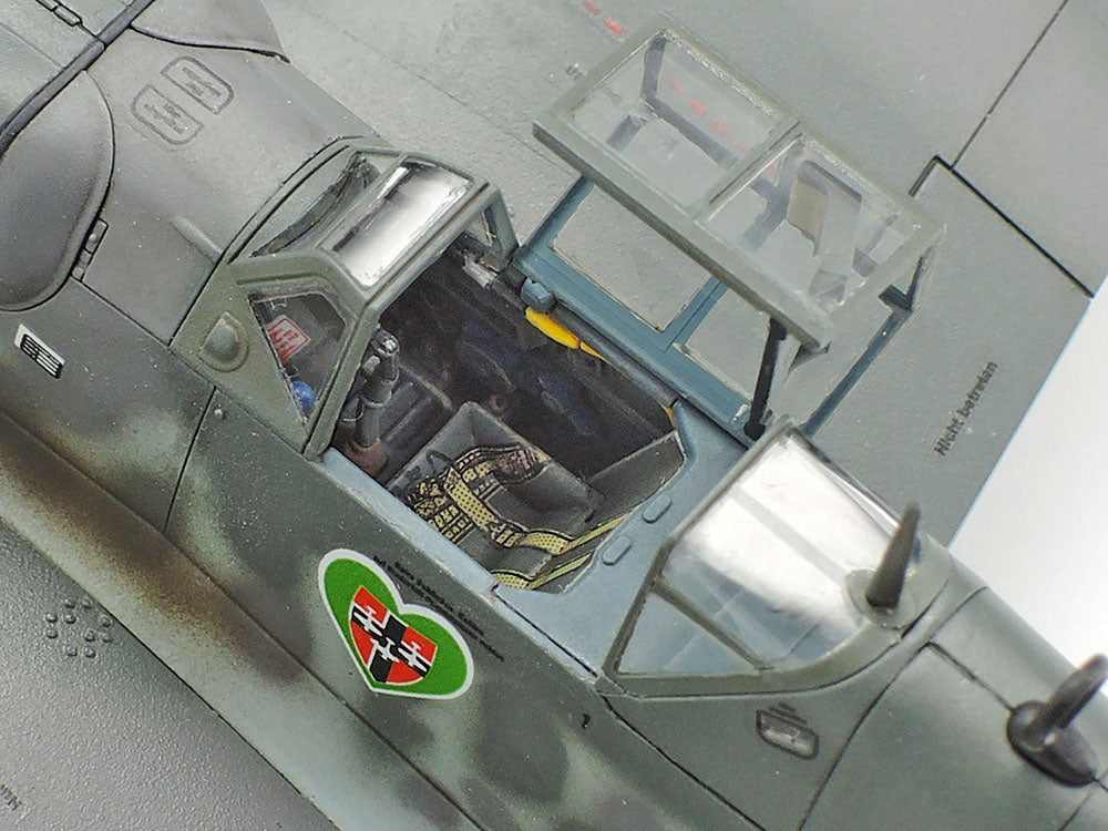Tamiya 1:72 Messerschmitt Bf109 G-6 plastic Model Kit Tamiya