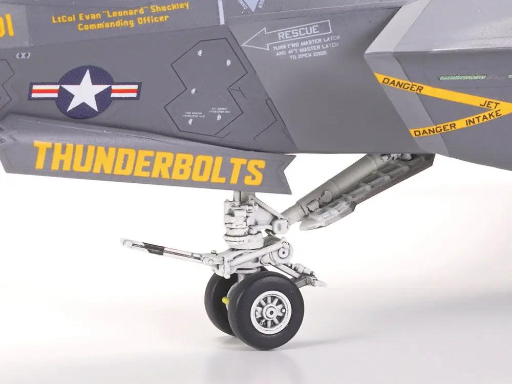 Tamiya 1:72 LOCKHEED MARTIN F-35C LIGHTNING II Plastic Model kit