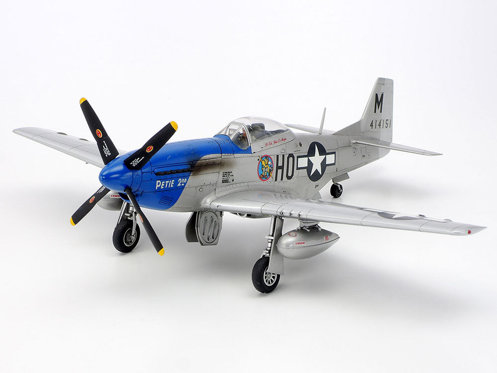 Tamiya 1/48 North American P 51D Mustang 8th AF Plastic Model Kit Tamiya