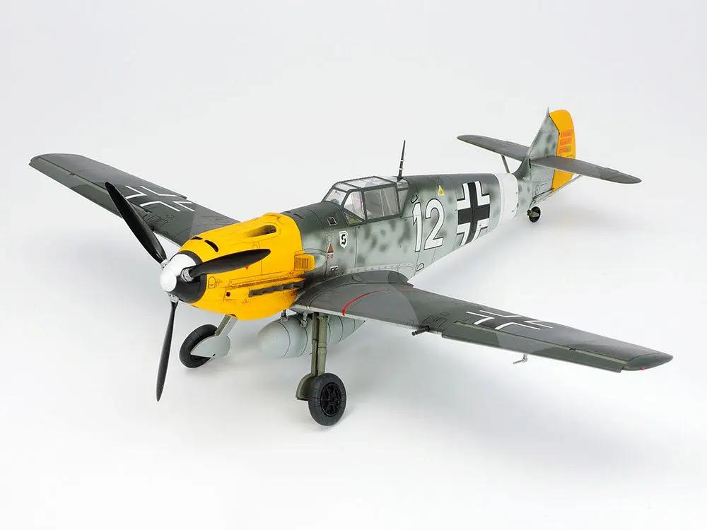 Tamiya 1:48 MESSERSCHMITT BF 109 E-4/7 TROP Plastic Model Kit