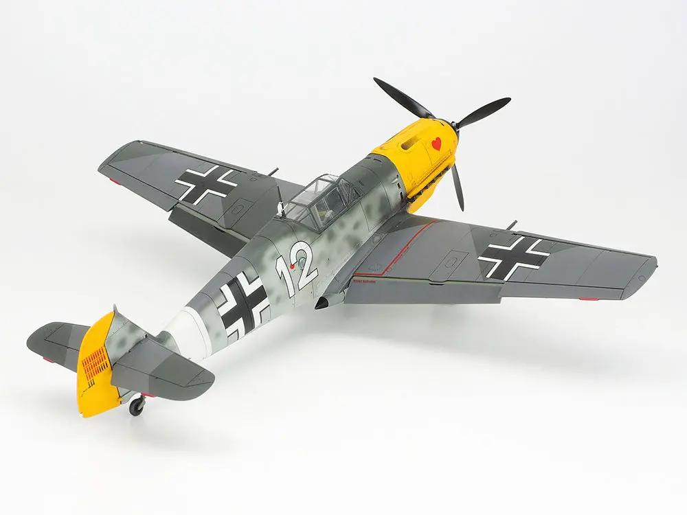 Tamiya 1:48 MESSERSCHMITT BF 109 E-4/7 TROP Plastic Model Kit