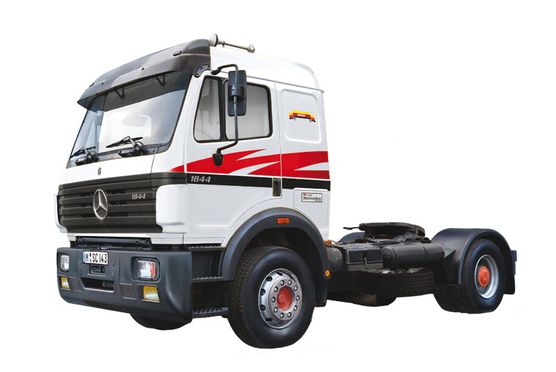 Italeri 1/24 Mercedes Benz SK 1844 LS V8 Truck Plastic Model Kit Italeri