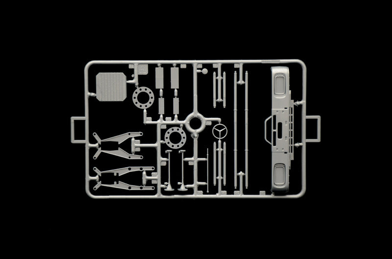 Italeri 1/24 MERCEDES BENZ 2238 6x4 Plastic Model Kit Italeri