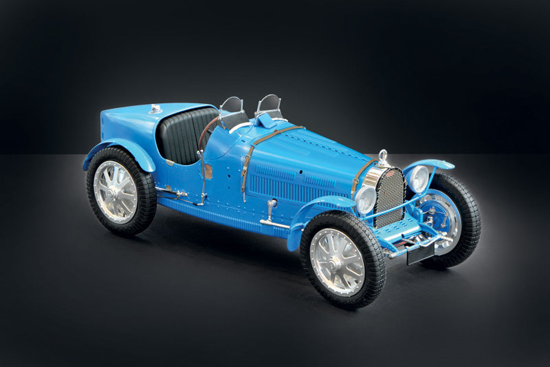 Italeri 1:12 Bugatti Type 35B Roadster Plastic Model Kit Italeri