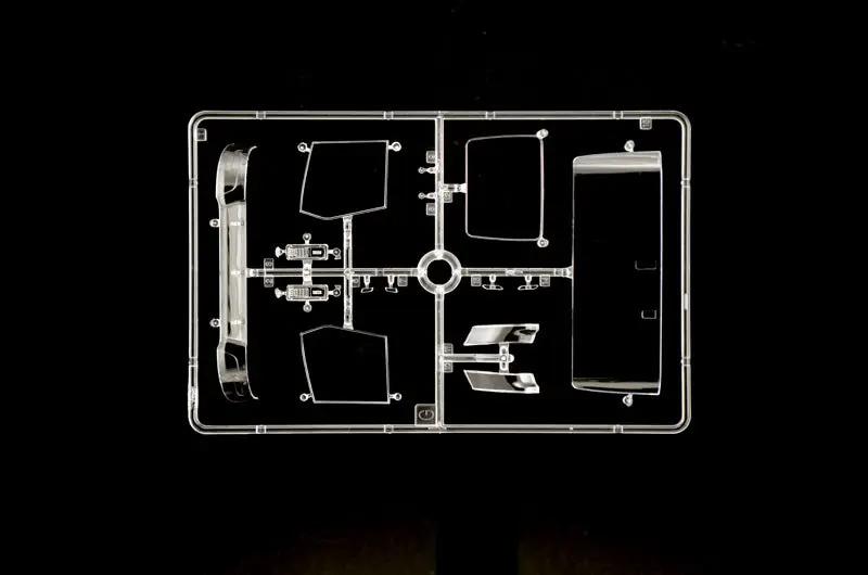 Italeri 1/24 Iveco S-Way Plastic Model Kit