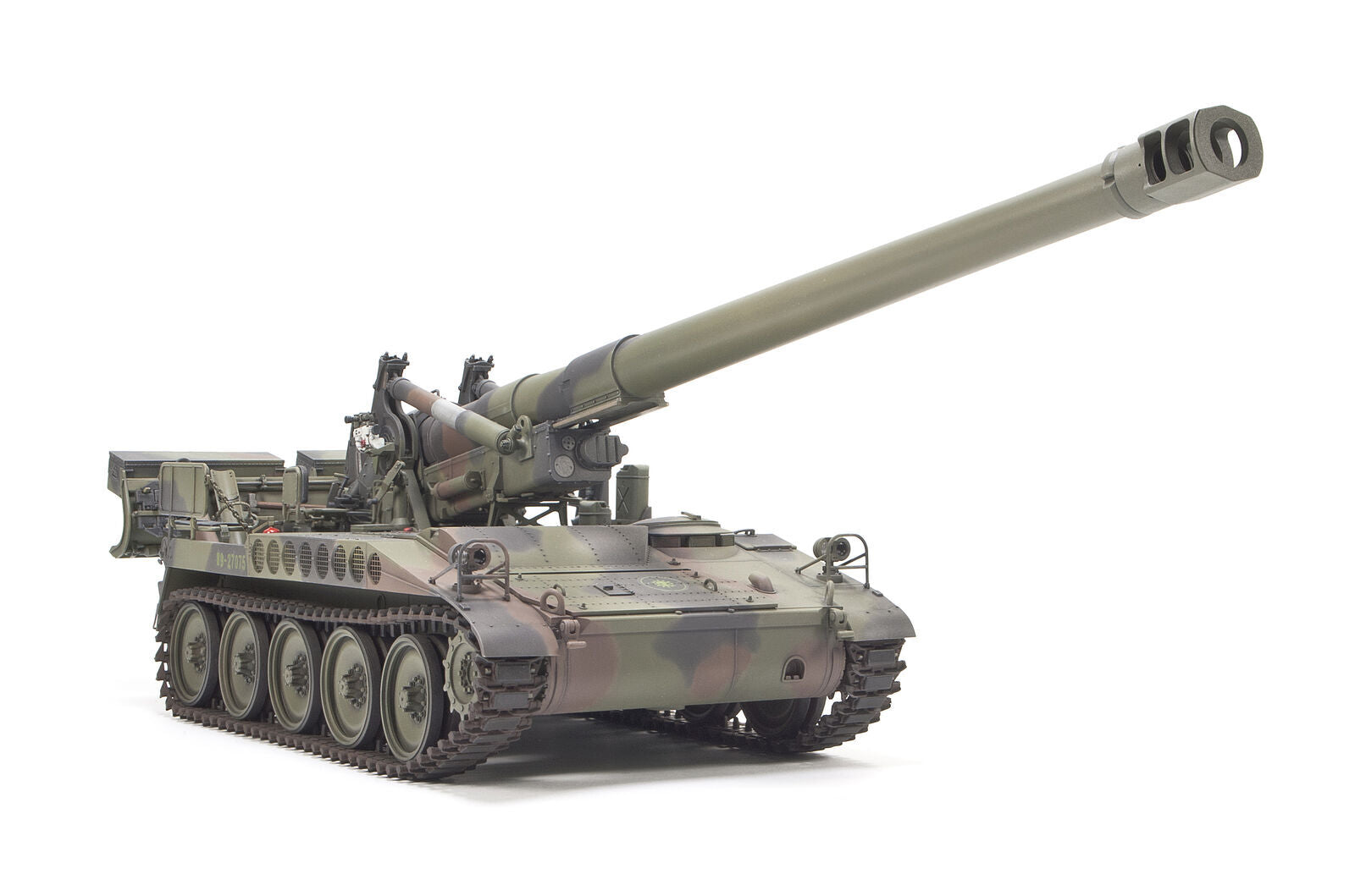 AFV Club 1/35 ROCA M110A2 Howitzer M110A2 203mm Plastic Model Kit AFV Club