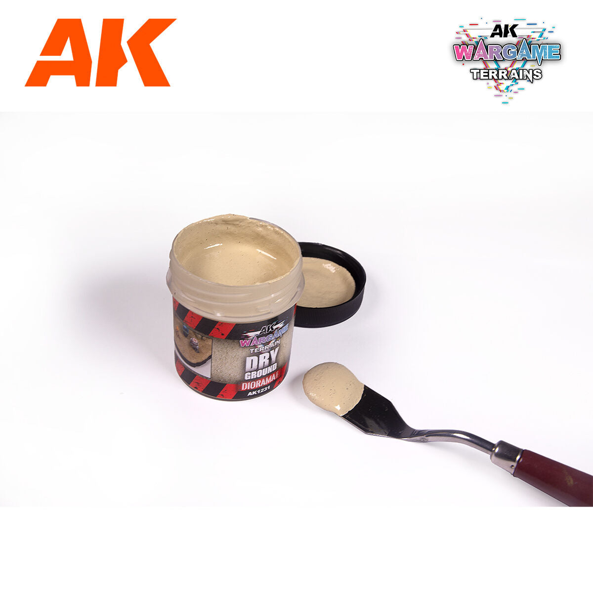 AK Interactive Wargame: Dry Ground Terrain Paste 100ml AK Interactive