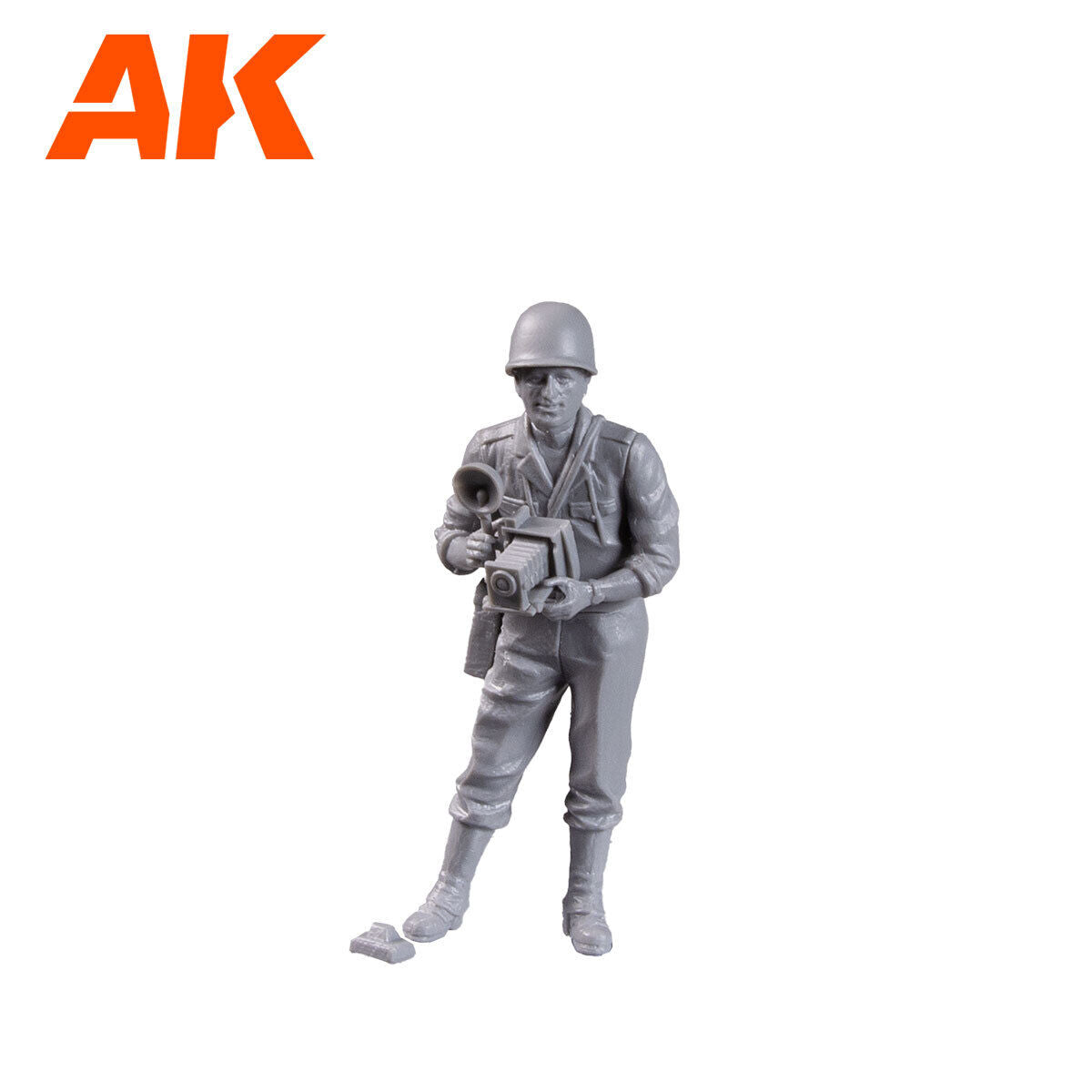 AK Interactive 1/35 Photographers (Different Eras) Plastic Model Kit AK Interactive