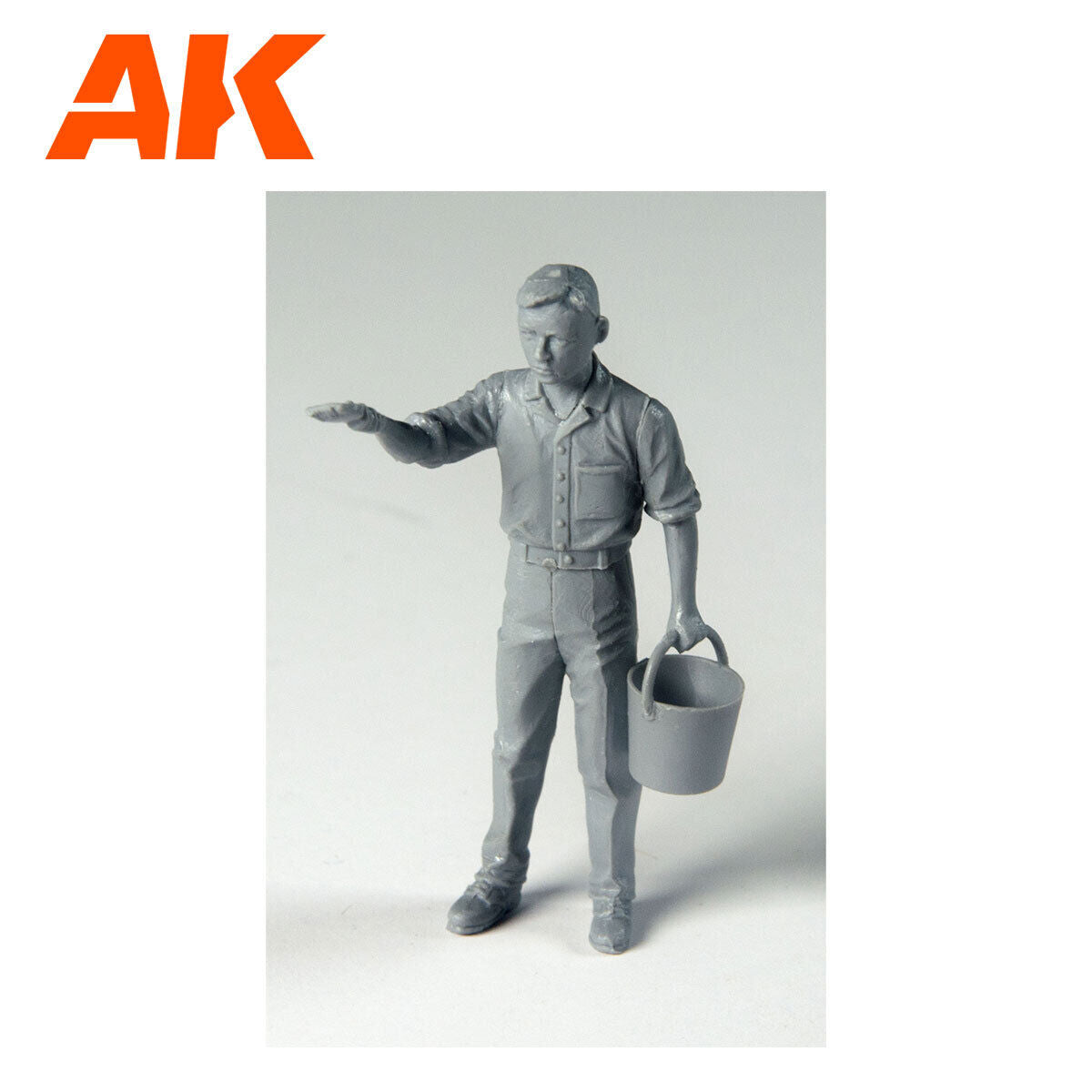 AK Interactive 1/35 Children Set 1: Boys Plastic Model Kit AK Interactive