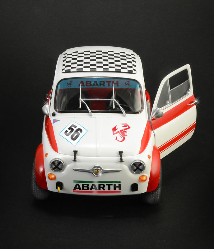 Italeri 1/12 FIAT Abarth 695SS/Assetto Corsa Plastic Model Kit Italeri