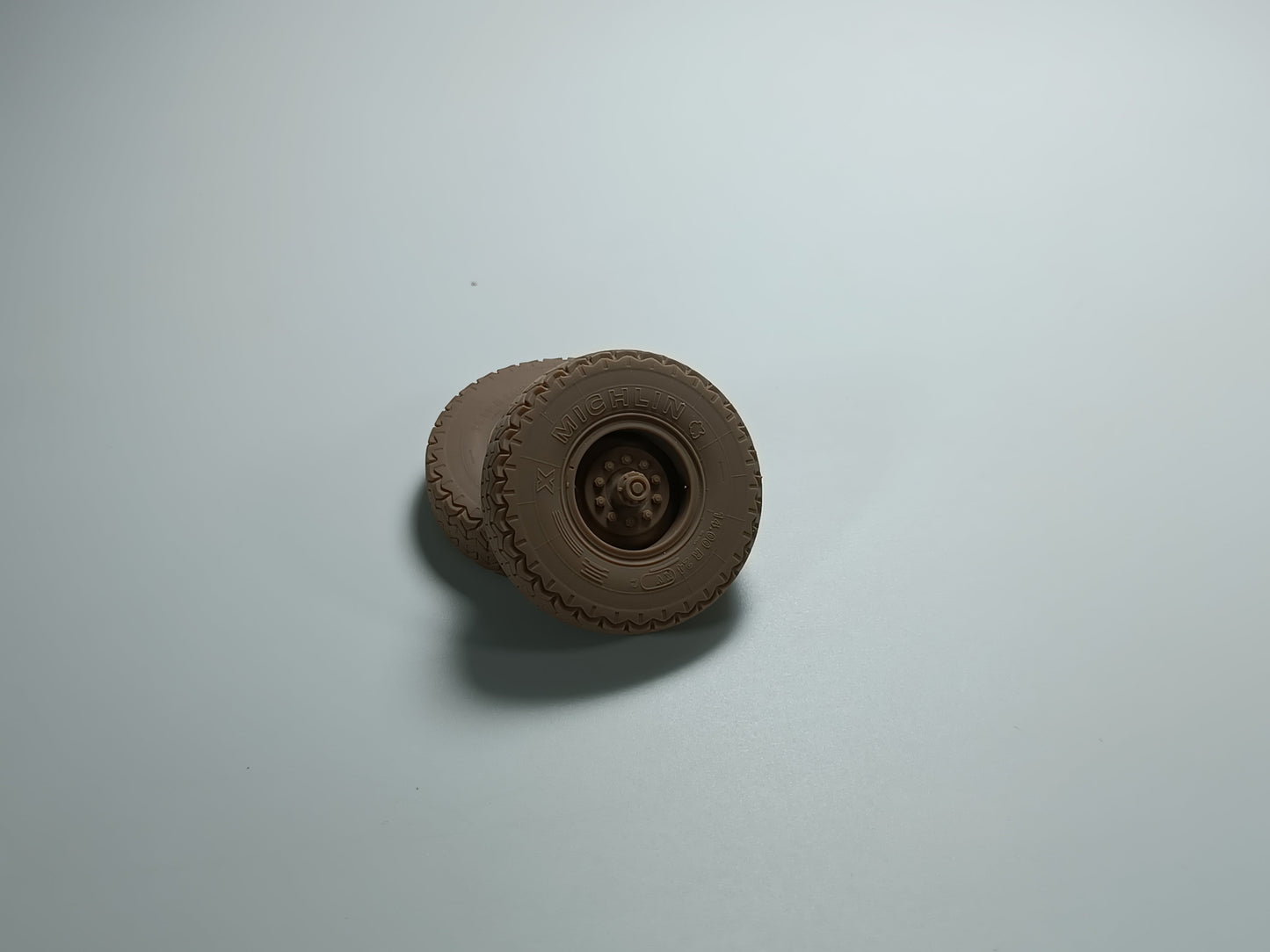 E.T. Model 1/35 US M911 C-HET(8x6) Sagged wheels E.T. Model