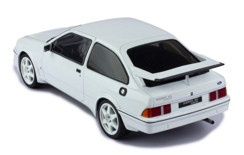 IXO Models 1/18 Ford Sierra RS Cosworth 1988 White IXO Models