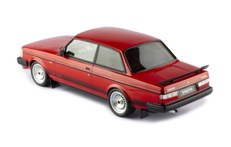 IXO Models 1/18 VOLVO 240 TURBO "CUSTOM" RED - 1986 IXO Models