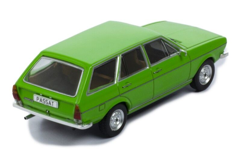 IXO Models 1/43 Volkswagen Passat Variant LS B1 1975 Green IXO Models