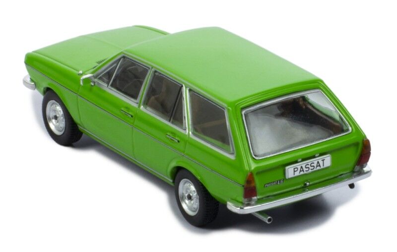 IXO Models 1/43 Volkswagen Passat Variant LS B1 1975 Green IXO Models