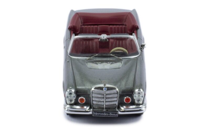 IXO Models 1/43 Mercedes-Benz 280 SE 3.5 (W111) 1969 Metallic Grey IXO Models