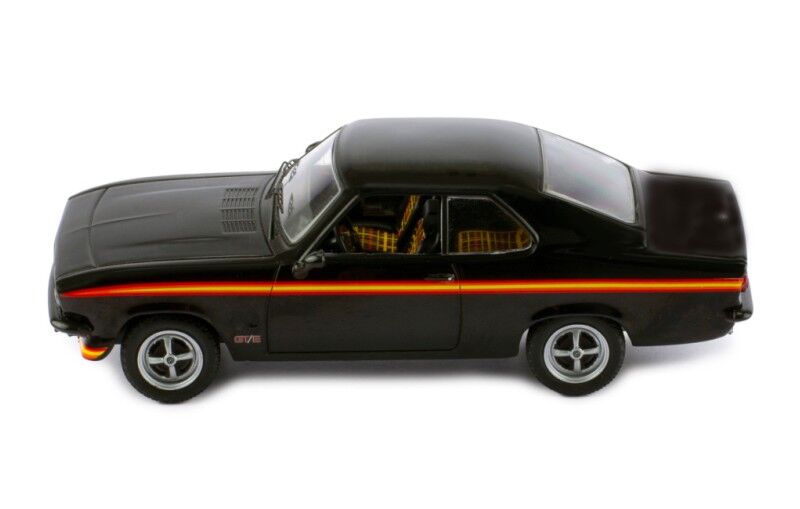 IXO Models 1/43 Opel Manta A GT/E 1974 Black Magic IXO Models