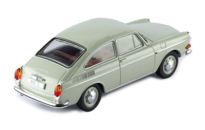 IXO Models 1/43 Volkswagen 1600 TL 1969 Beige IXO Models
