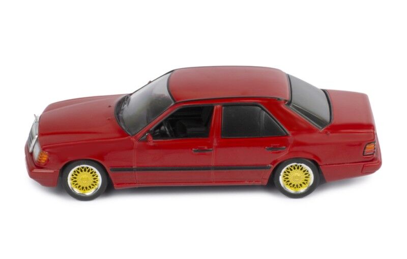 IXO Models 1/43 Mercedes-Benz 300 E (W124) 1984 Red IXO Models
