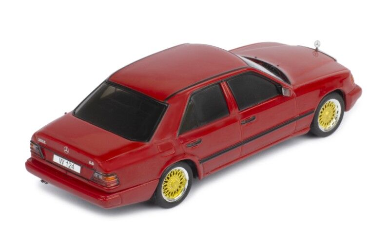 IXO Models 1/43 Mercedes-Benz 300 E (W124) 1984 Red IXO Models