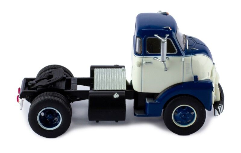 IXO Models 1/43 GMC 950 COE 1954 White And Blue