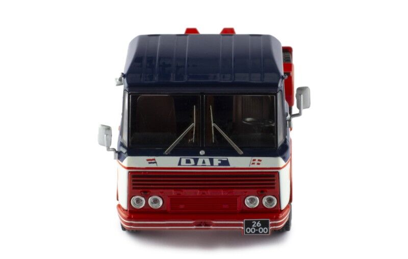 IXO Models 1/43 DAF 2600 1970 Blue And White