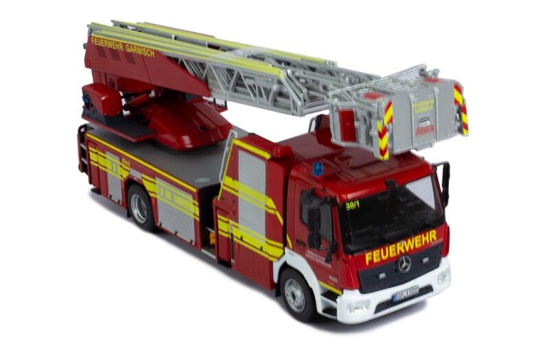 IXO Models 1/43 Mercedes-Benz Atego Dlk 23/12  Feuerwehr Garmisch IXO Models