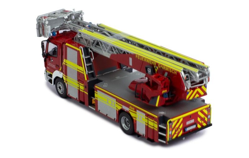 IXO Models 1/43 Mercedes-Benz Atego Dlk 23/12  Feuerwehr Garmisch IXO Models
