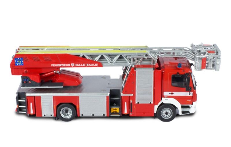 IXO Models 1/43 Mercedes-Benz Atego  Dla(K)23/12 Feuerwehr Halle (Saale) IXO Models