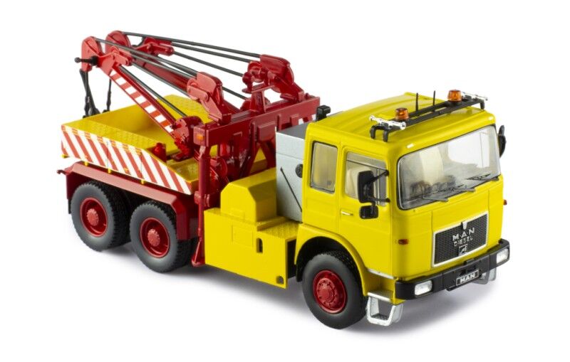 IXO Models 1/43 MAN F8 26.281 Tow Truck - Yellow